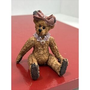 The Shoe Box Bear from Boyds Bears in original‎ box style # 3203 Mausey